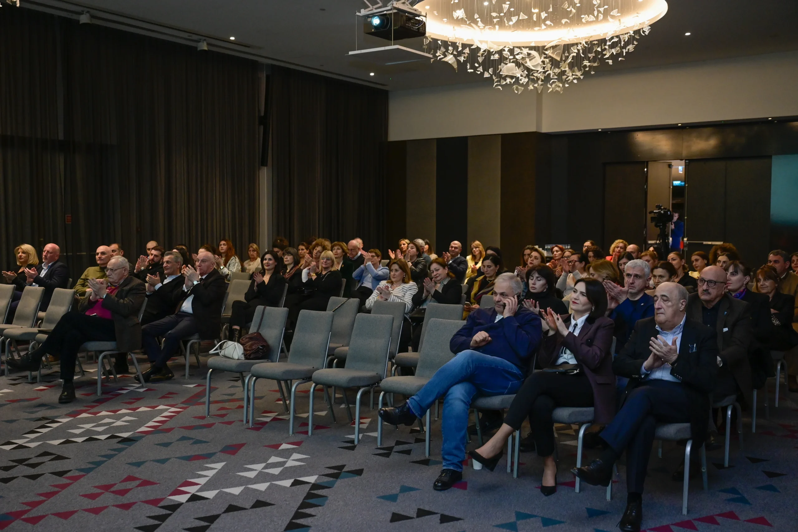 Conference photo 18