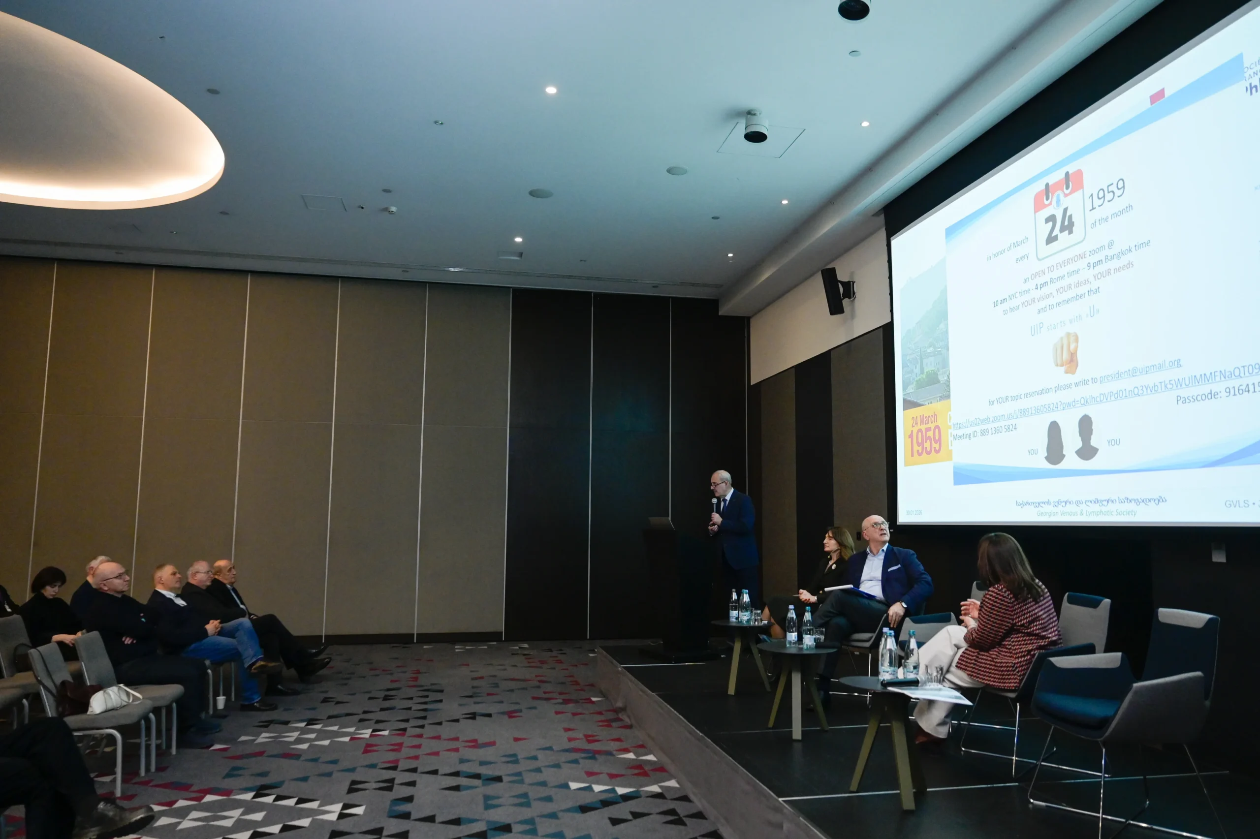 Conference photo 13