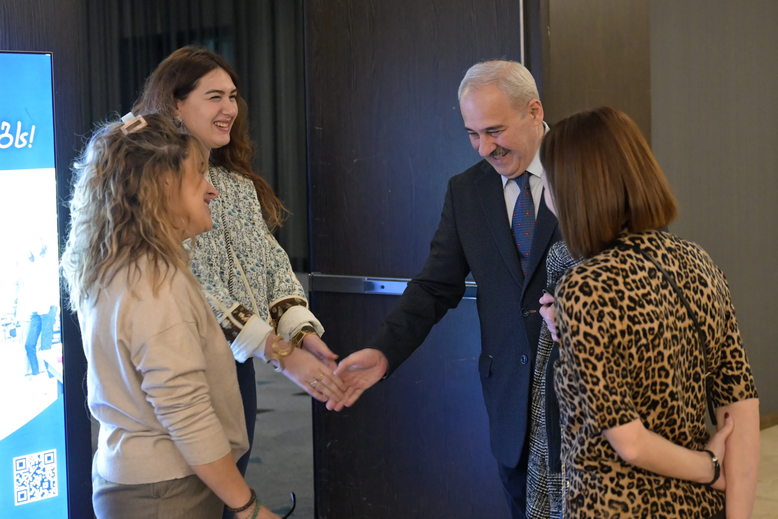 Conference photo 11
